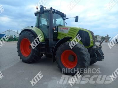 CLAAS Axion 820 Traktorji