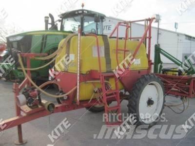 Gambetti Barre 2000/18 Vlečne škropilnice