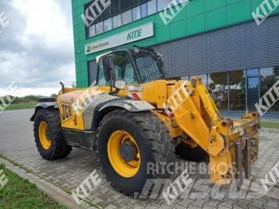 JCB 531-70 Kmetijski teleskopski nakladalci