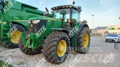 John Deere 6215R Traktorji