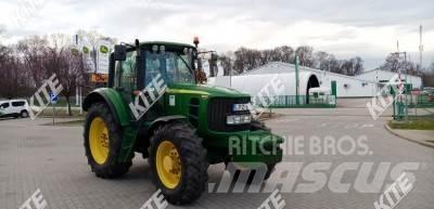 John Deere 6830 Traktorji