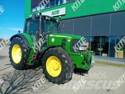 John Deere 6930 Traktorji