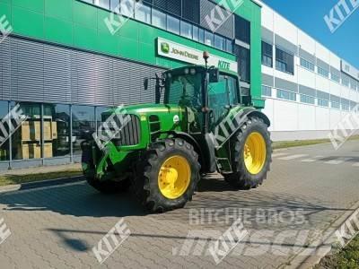 John Deere 6930 Traktorji
