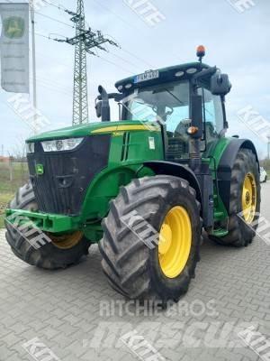 John Deere 7250R Traktorji