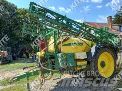 John Deere 732 Vlečne škropilnice