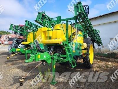 John Deere 732I/27M Vlečne škropilnice