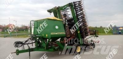 John Deere 740A Sejalnice