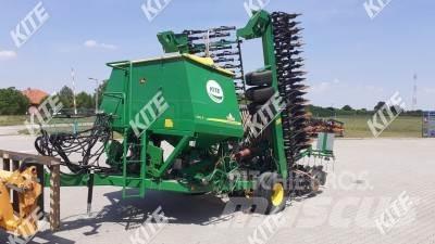 John Deere 740A 9M Sejalnice
