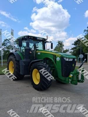 John Deere 8270R Traktorji