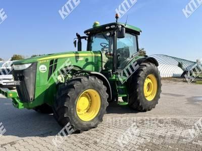 John Deere 8335R Traktorji