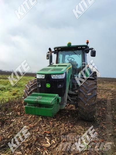 John Deere 8335R ILS Traktorji