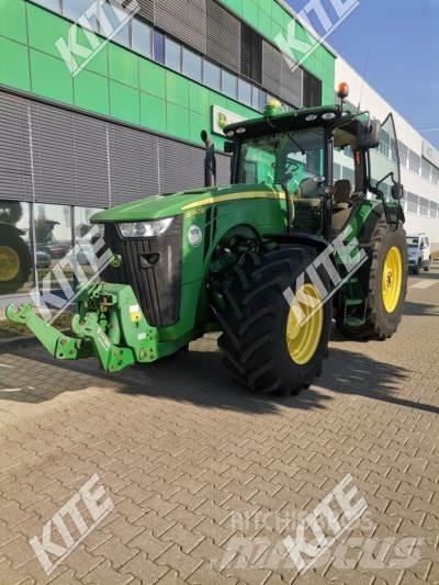 John Deere 8360R Traktorji