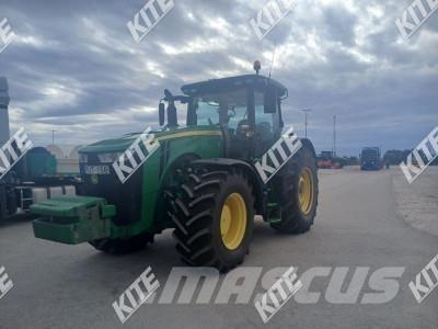 John Deere 8370R Traktorji