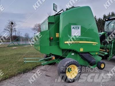 John Deere 854 Balirke (okrogle bale)