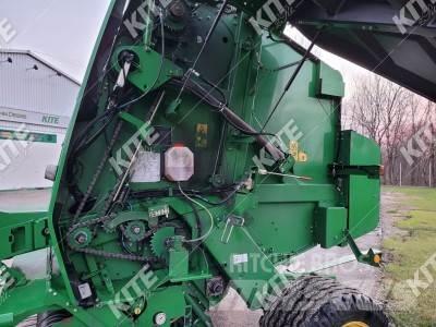 John Deere 854 Balirke (okrogle bale)