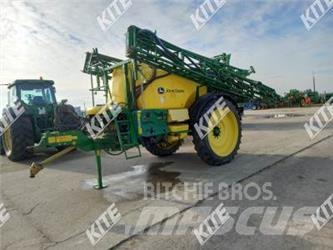John Deere M740i Vlečne škropilnice