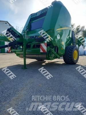 John Deere V451M Balirke (okrogle bale)
