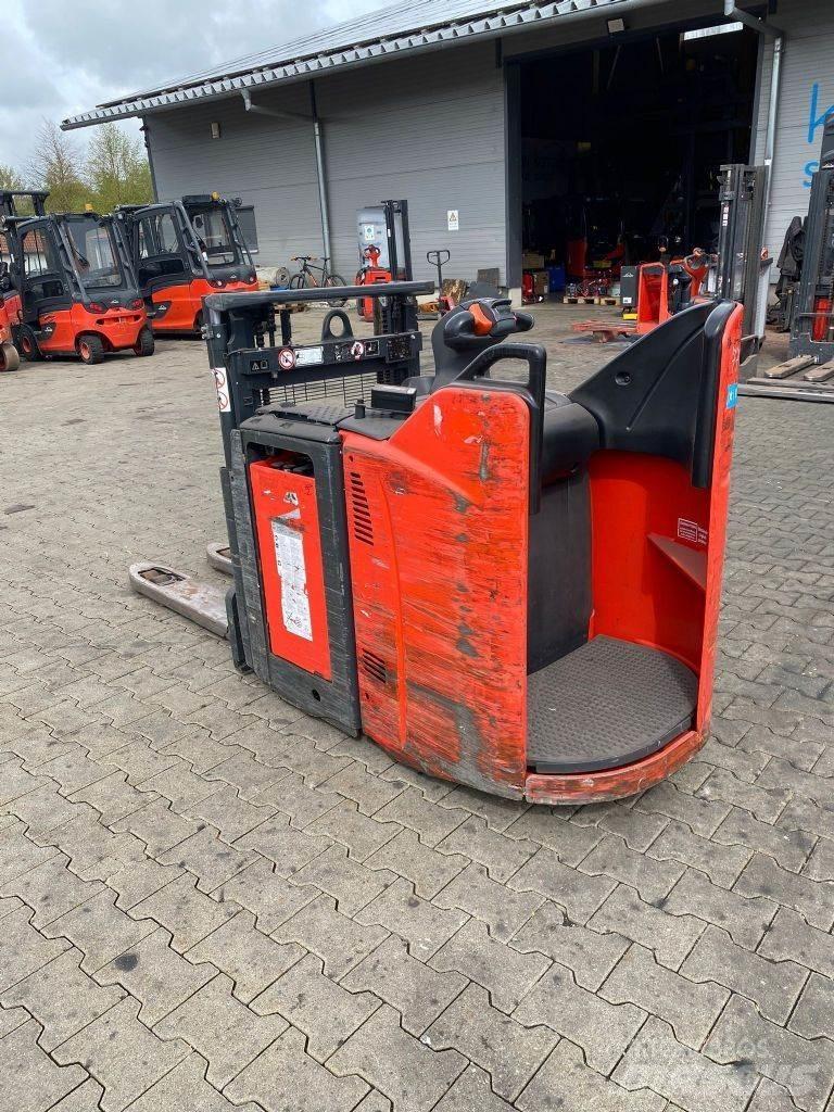 Linde D 12 SP Ročni električni viličar