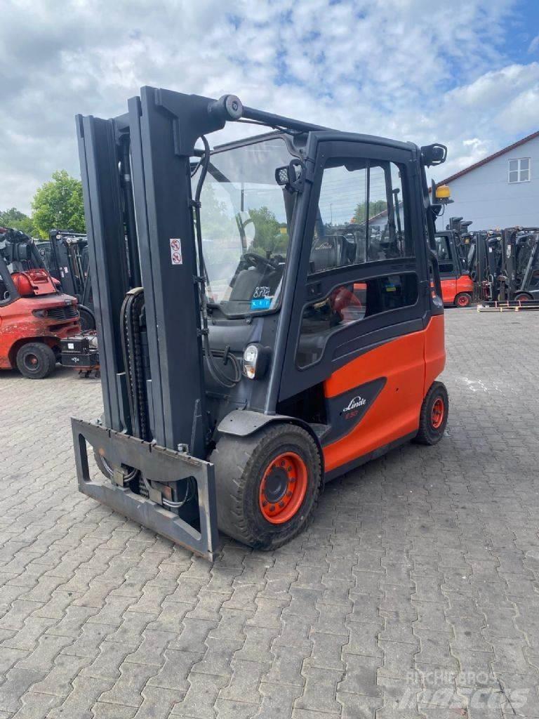 Linde E 50 HL-01 Električni viličarji