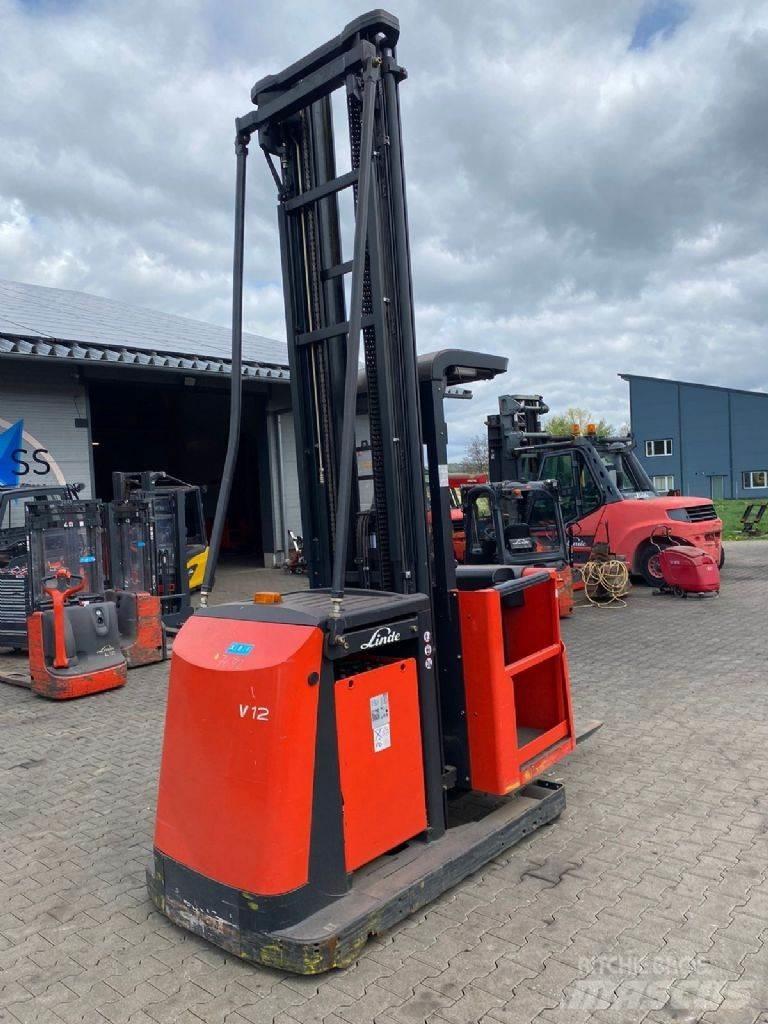 Linde V 12-02 Visokodvižni komisionirni viličar