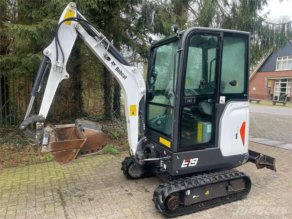 Bobcat E 19 Mini bagri <7t