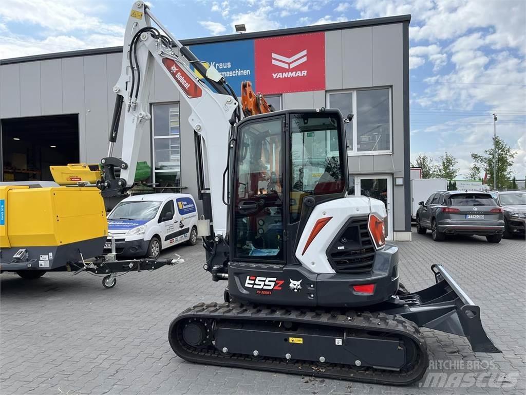 Bobcat E 55 z Mini bagri <7t