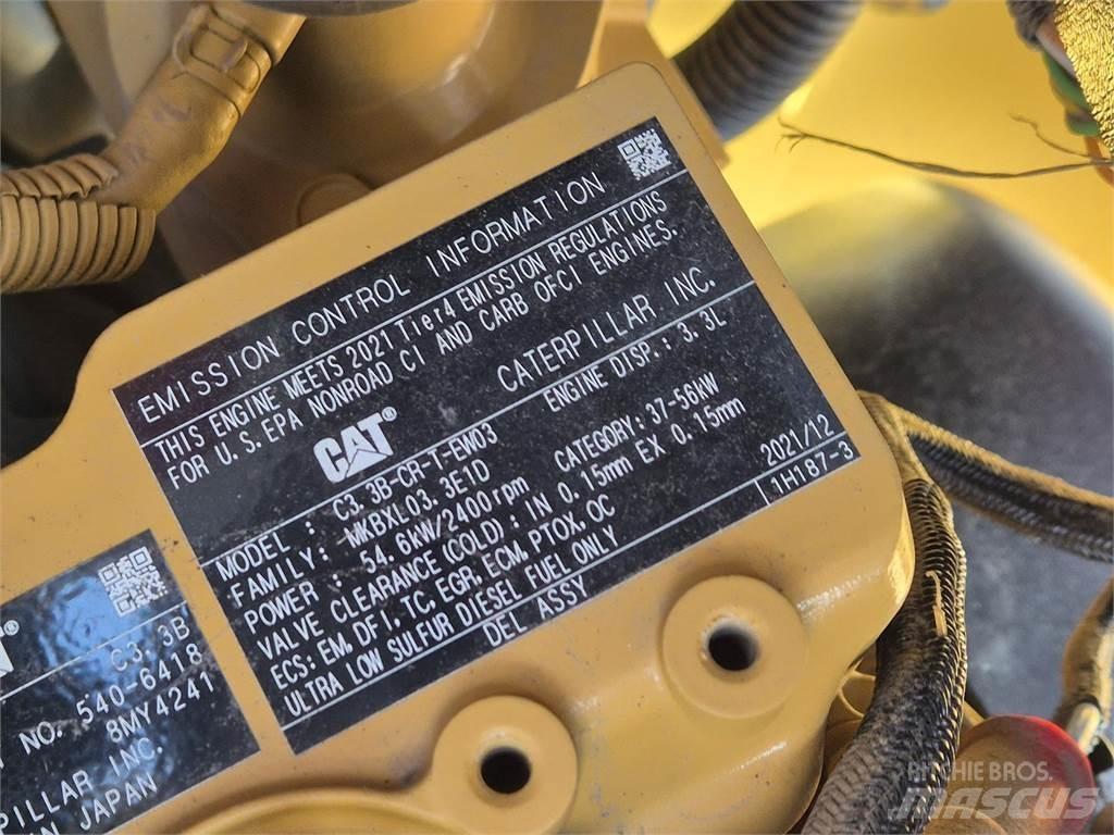 CAT 908 M Kolesni nakladalci