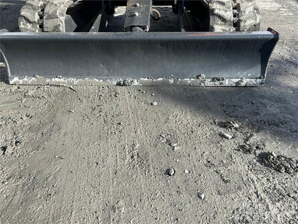 Hitachi 2019 ZX26U-6 Bagri goseničarji