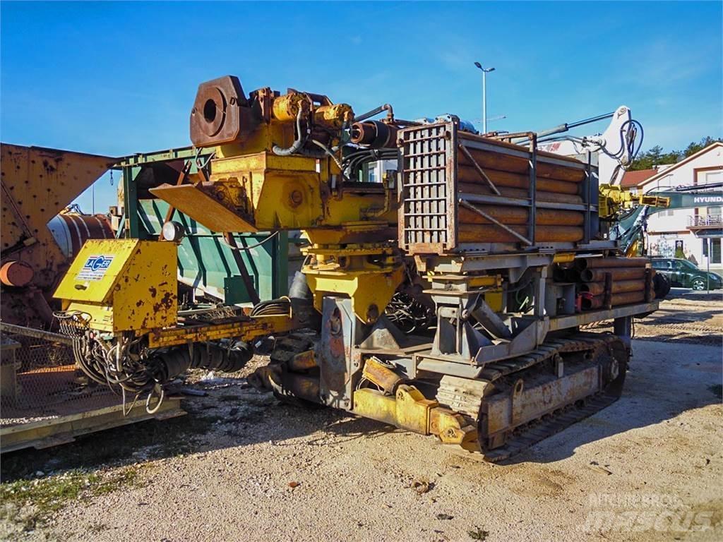 Atlas Copco Mustang 13-F3 Terenske vrtalne naprave