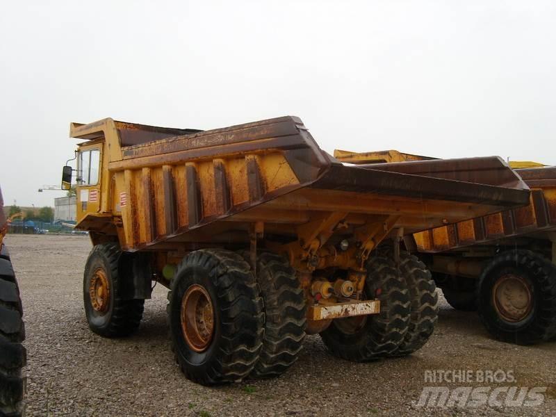 Aveling Barford RD030 Ne cestni demperji