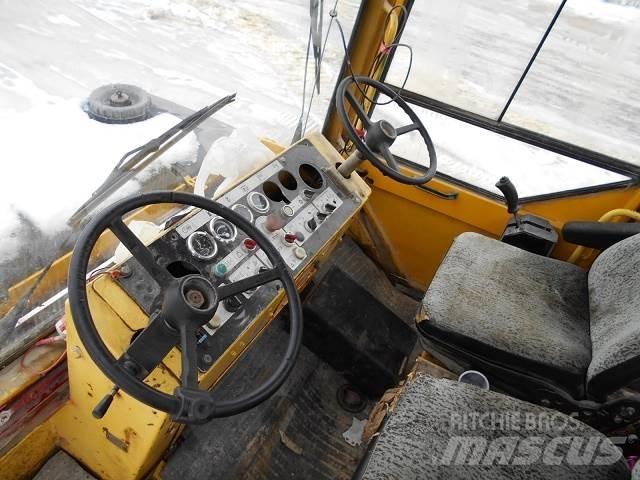 Bomag BW-161AC Dvojni valjarji