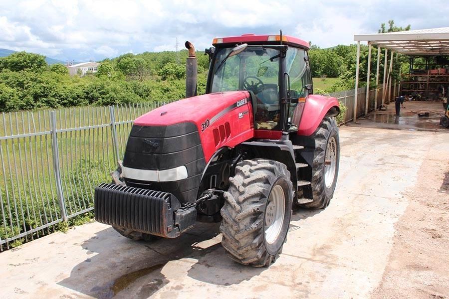 CASE Magnum 310 Traktorji