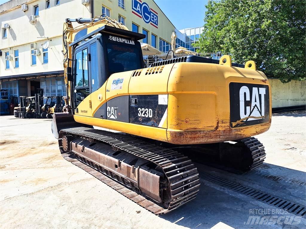 CAT 323D Bagri goseničarji