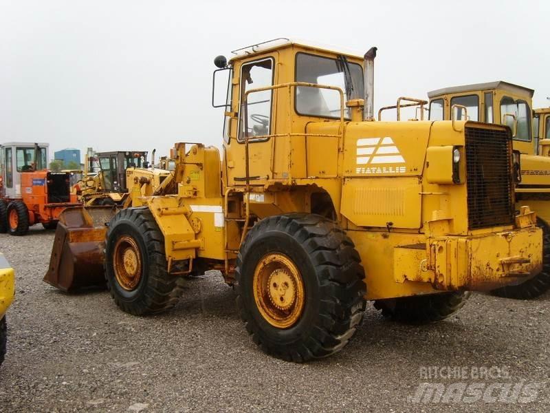 Fiat-Allis 580 FR 15 Kolesni nakladalci