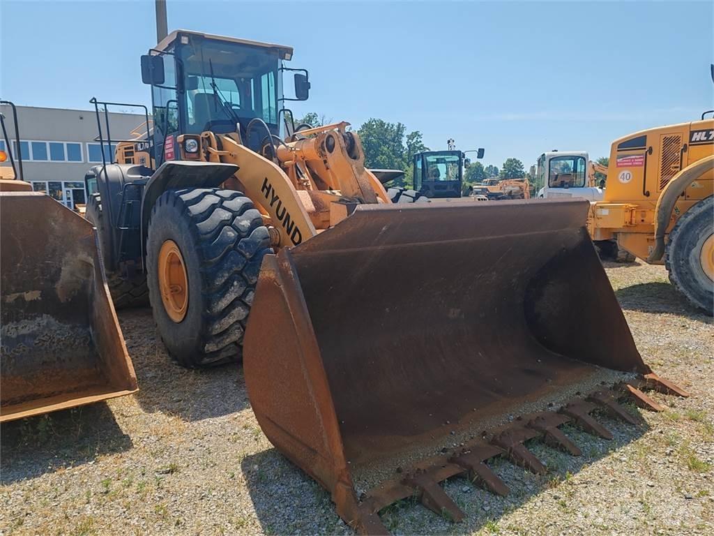 Hyundai HL770-9A Kolesni nakladalci