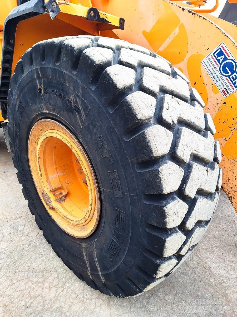 Hyundai HL960 Kolesni nakladalci