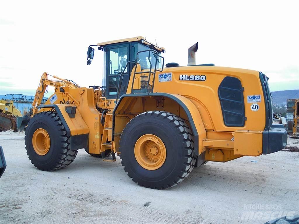 Hyundai HL980 Kolesni nakladalci