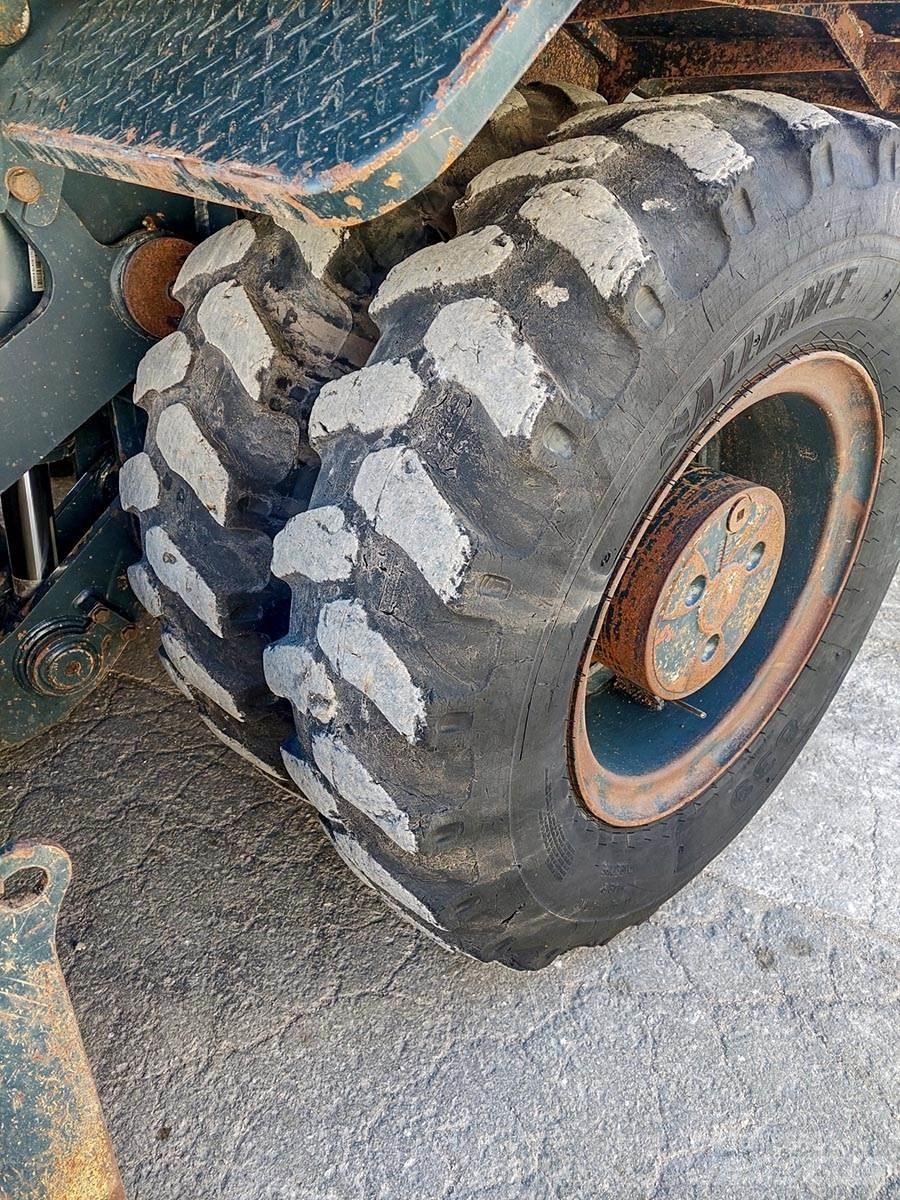 Hyundai HW160 Bagri na kolesih