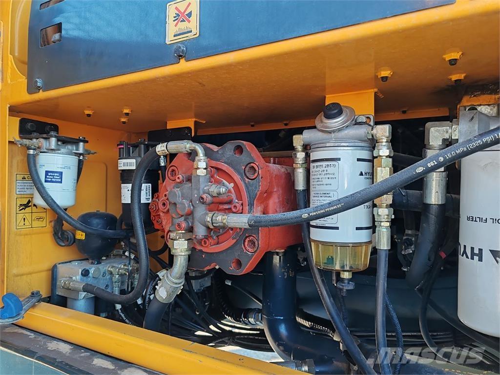 Hyundai HX330L Bagri goseničarji