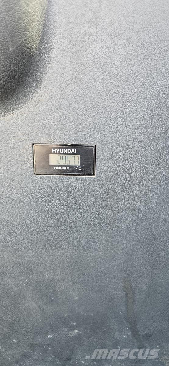 Hyundai R210NLC-9 Bagri goseničarji