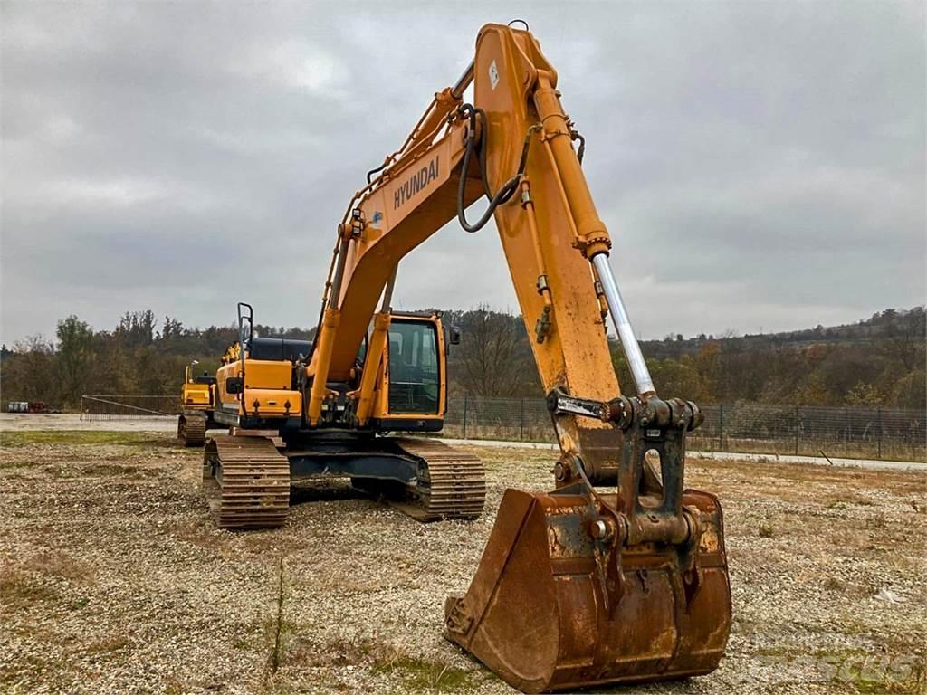 Hyundai R330-9A Bagri goseničarji