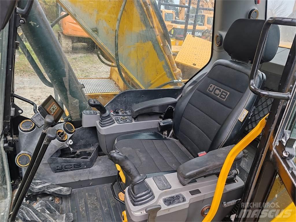 JCB 220 X SLC Bagri goseničarji