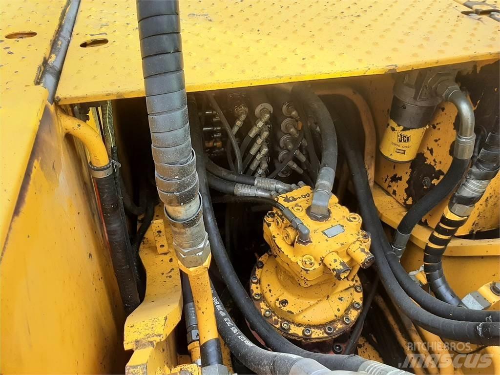 JCB JS235HD Bagri goseničarji