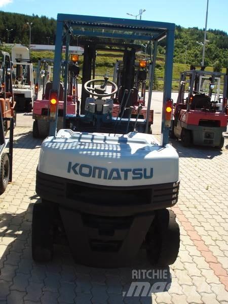 Komatsu FG20-11 Viličarji - drugo