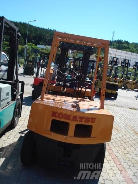 Komatsu FG25L-7 Viličarji - drugo