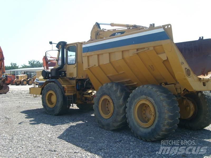 Komatsu HA270-3 Zglobni demperji