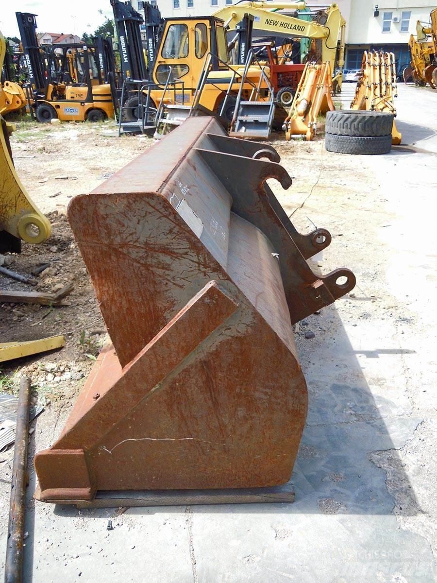  KORPA / BUCKET 2400mm 1m3 Gradbeništvo - drugo