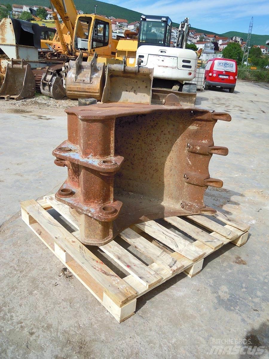  KORPA / BUCKET 750mm Gradbeništvo - drugo
