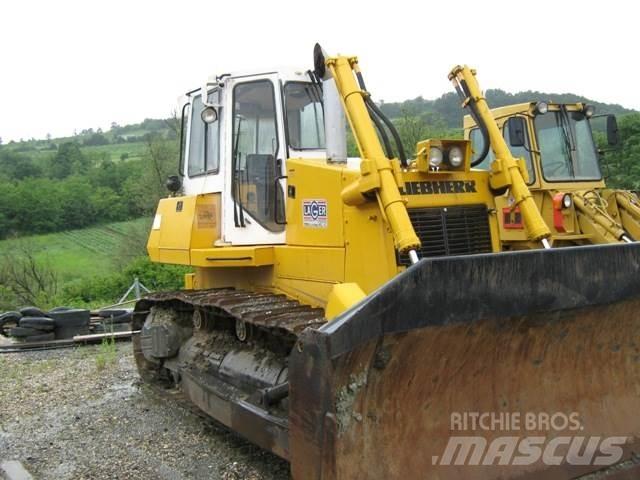 Liebherr PR 732 L Buldožerji goseničarji