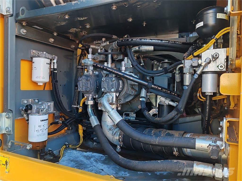 Liebherr R924 NLC Bagri goseničarji